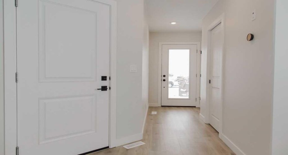 9554 114 Avenue, Clairmont, Alberta T8X 0W8, 3 Bedrooms Bedrooms, ,3 BathroomsBathrooms,Residential,For Sale,114,A2251265