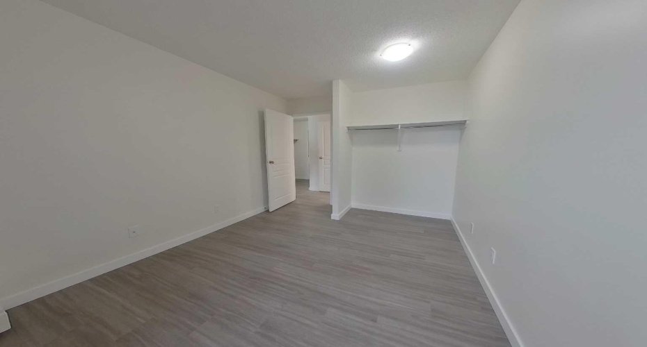 13221 Macdonald Drive, Fort McMurray, Alberta T9H4H4, 1 Bedroom Bedrooms, ,1 BathroomBathrooms,Residential,For Sale,Macdonald,A2252740