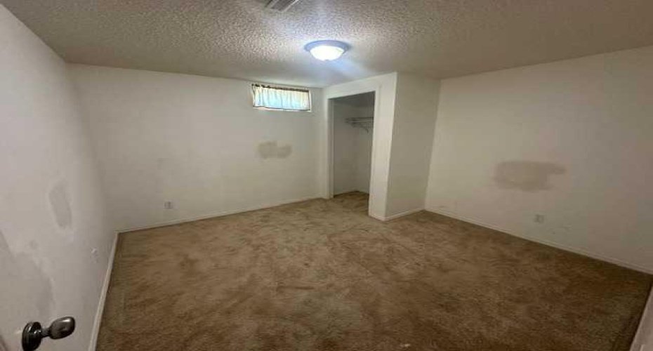 212 5 Avenue, Youngstown, Alberta T0J3P0, 4 Bedrooms Bedrooms, ,1 BathroomBathrooms,Residential,For Sale,5,A2253707