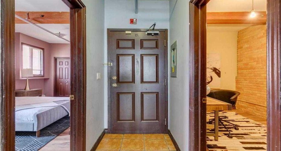 206 11 Avenue, Calgary, Alberta T2G 0X8, ,Commercial,For Sale,Imperial Lofts,11,A2253836