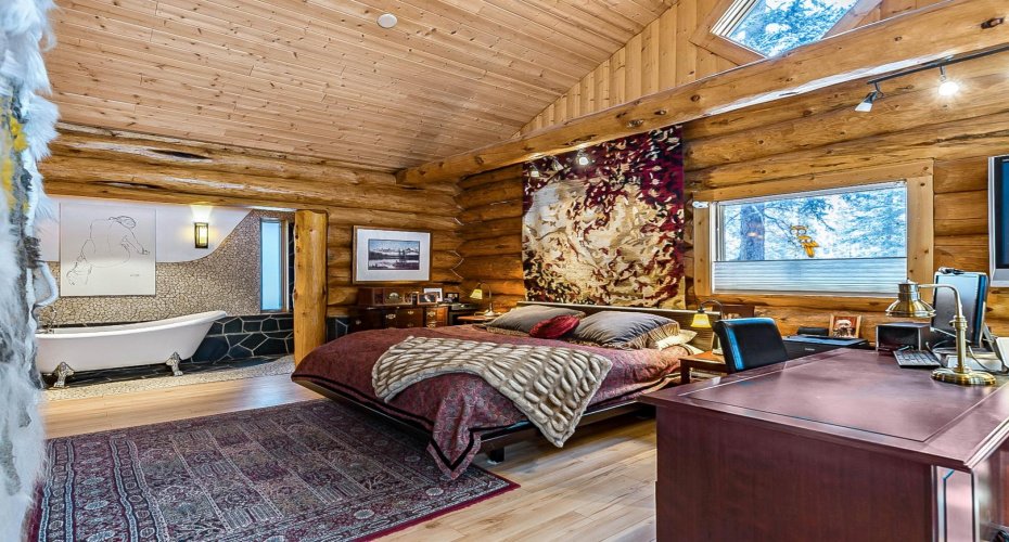 104 White Avenue, Bragg Creek, Alberta T0L 0K0, 7 Bedrooms Bedrooms, ,6 BathroomsBathrooms,Residential,For Sale,White,A2216524