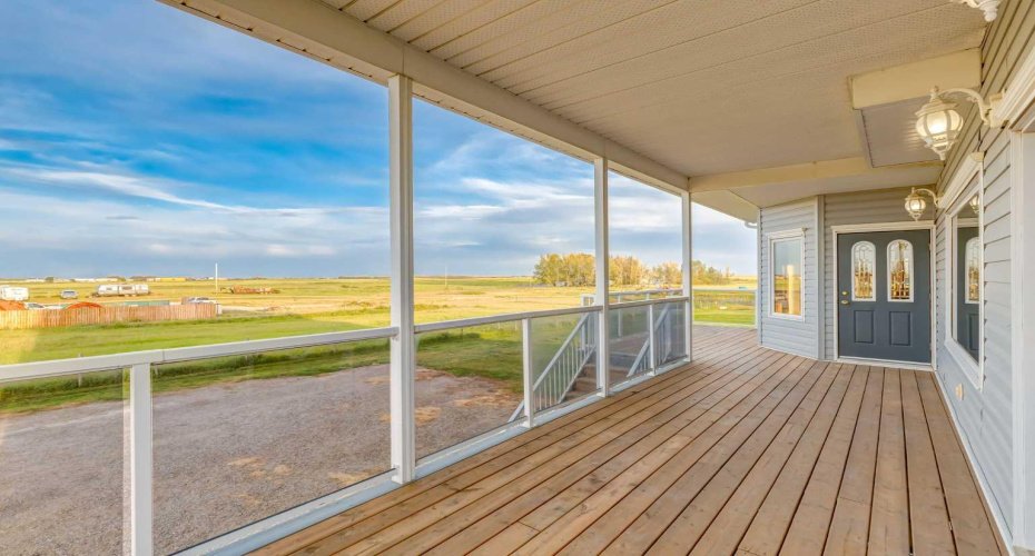 235048 Range Road 281, Rural Rocky View County, Alberta T1X 2C5, 3 Bedrooms Bedrooms, ,4 BathroomsBathrooms,Residential,For Sale,Range Road 281,A2244392