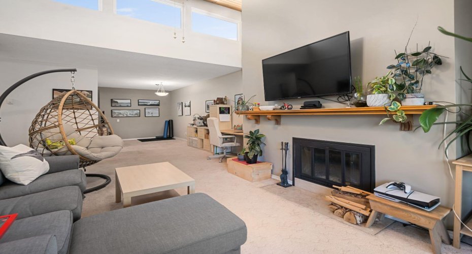 3730 50 Street, Calgary, Alberta T3A2V9, 1 Bedroom Bedrooms, ,1 BathroomBathrooms,Residential,For Sale,50,A2247134