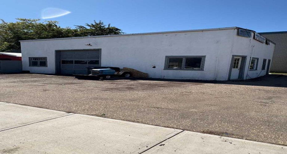 5101 51 Street, Olds, Alberta T4H 1H1, ,Commercial,For Sale,51,A2250422