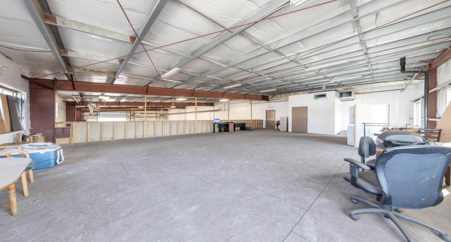 7156 56 Street, Lloydminster, Alberta T9V 3N6, ,Commercial,For Sale,56,A2254306