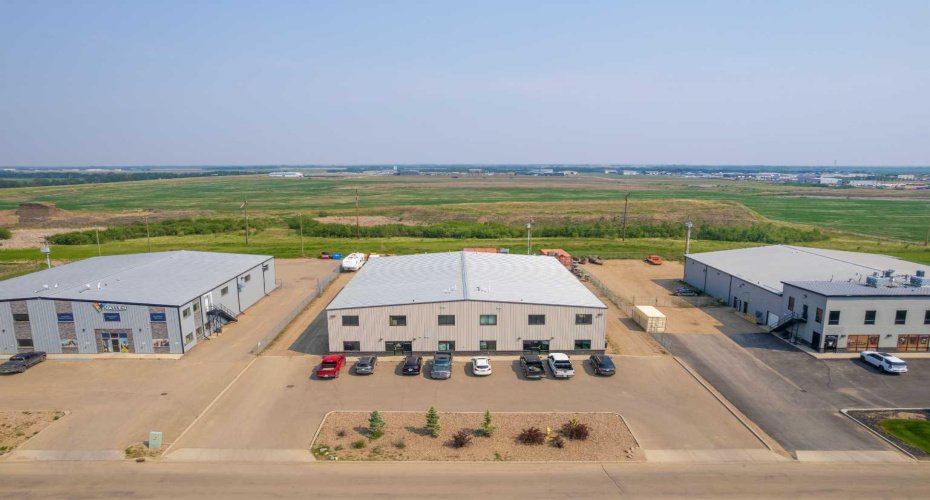 7156 56 Street, Lloydminster, Alberta T9V 3N6, ,Commercial,For Sale,56,A2254306