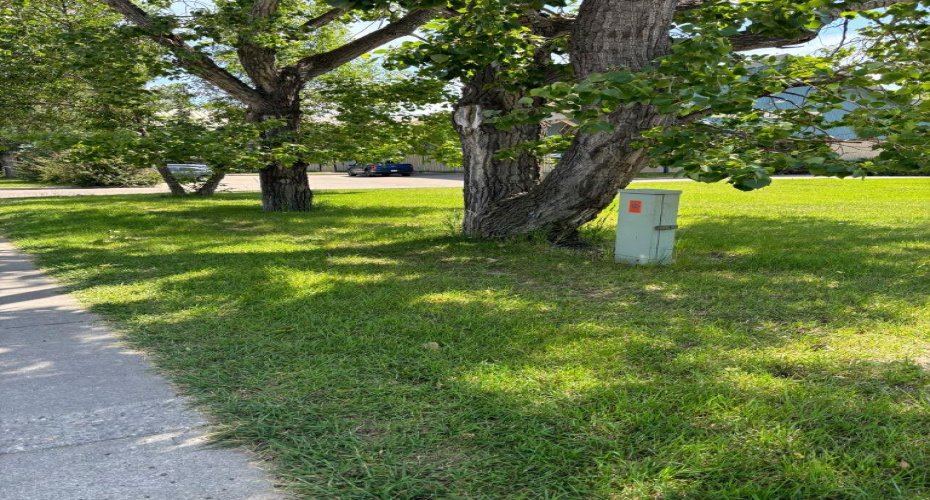 313 FIRST Street, Cochrane, Alberta T4C 1C7, ,Commercial,For Sale,FIRST,A2150001