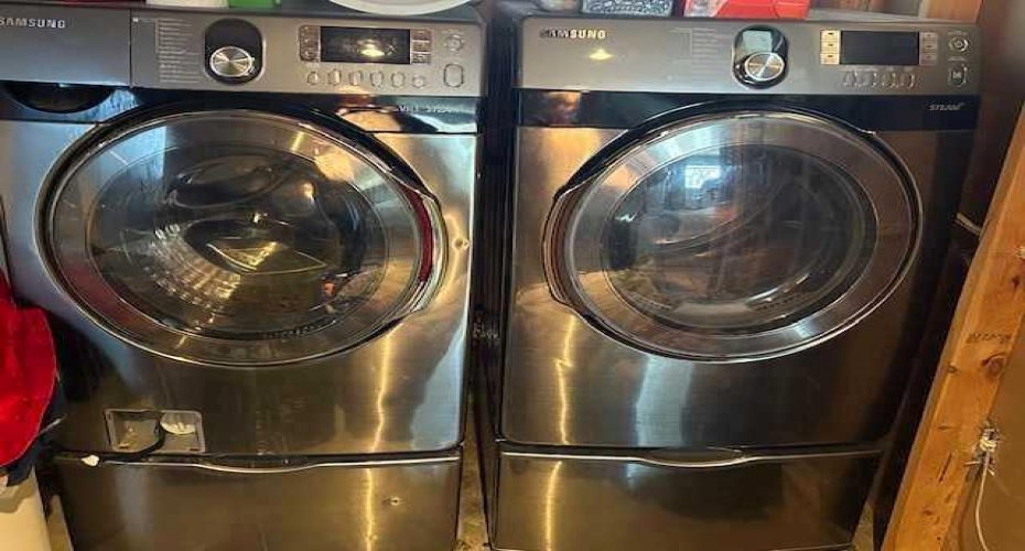 1506 1 Avenue, Drumheller, Alberta T0J 0Y1, 5 Bedrooms Bedrooms, ,2 BathroomsBathrooms,Residential,For Sale,1,A2253554