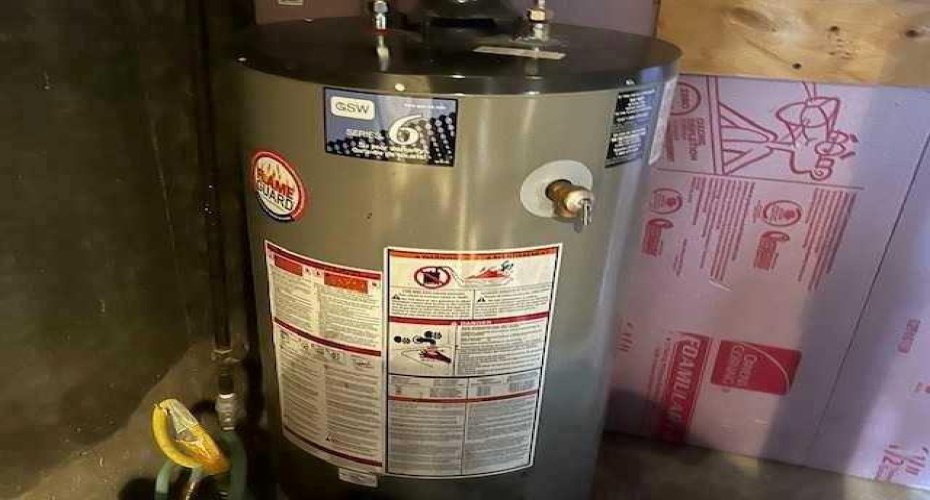 1506 1 Avenue, Drumheller, Alberta T0J 0Y1, 5 Bedrooms Bedrooms, ,2 BathroomsBathrooms,Residential,For Sale,1,A2253554