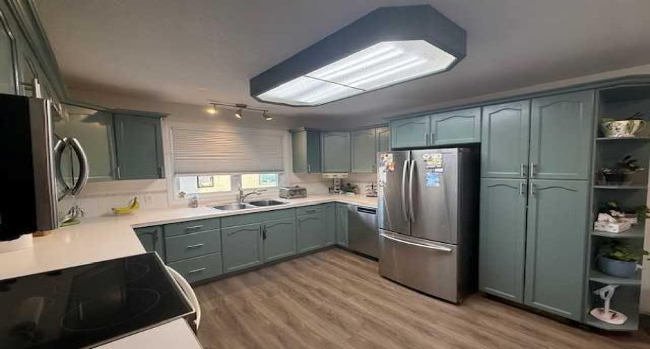 1506 1 Avenue, Drumheller, Alberta T0J 0Y1, 5 Bedrooms Bedrooms, ,2 BathroomsBathrooms,Residential,For Sale,1,A2253554