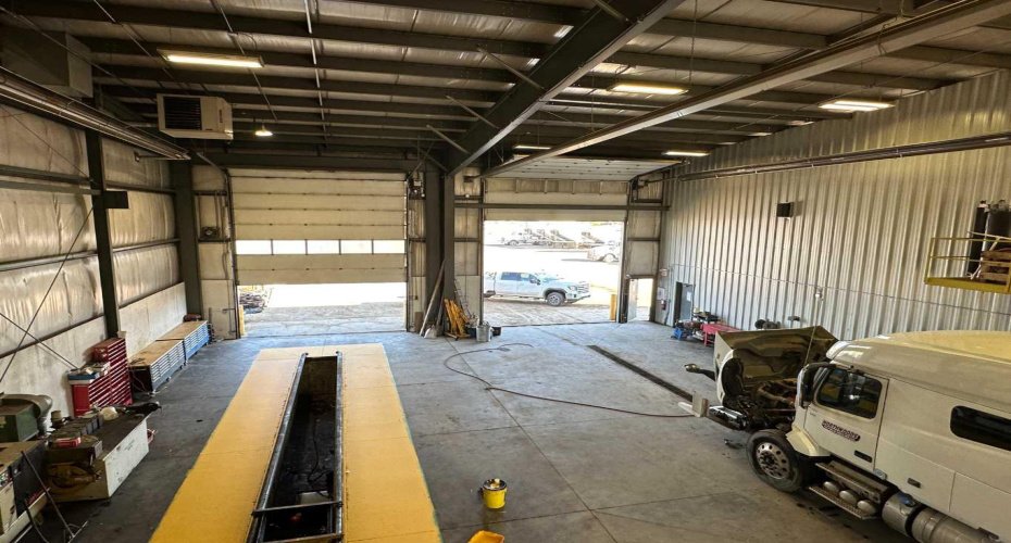 9502 154 Avenue, Rural Grande Prairie No. 1, County of, Alberta T8X 0L2, ,Commercial,For Lease,154,A2253769