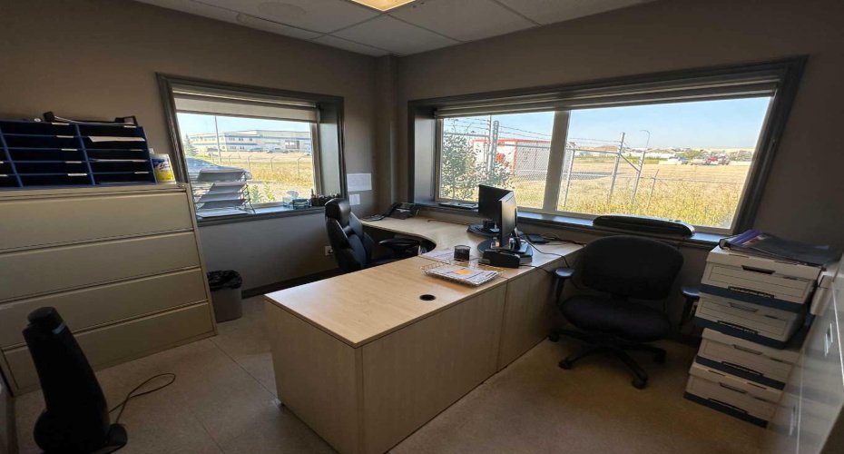 9502 154 Avenue, Rural Grande Prairie No. 1, County of, Alberta T8X 0L2, ,Commercial,For Lease,154,A2253769