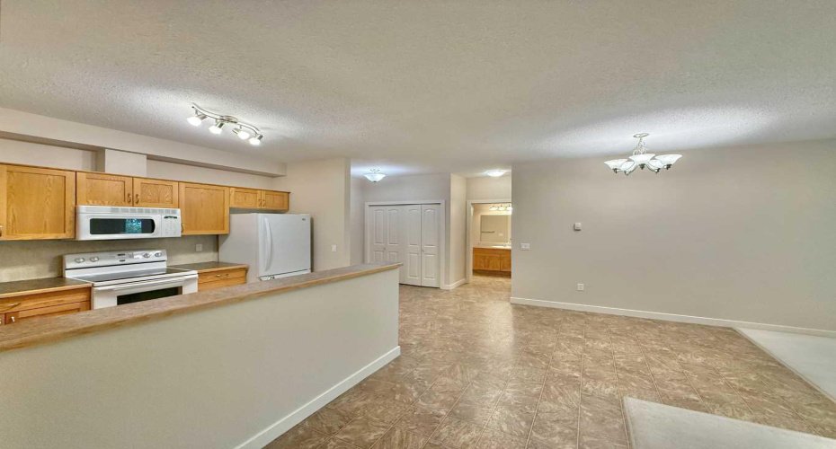 109 Seabolt Drive, Hinton, Alberta T7V1K2, 2 Bedrooms Bedrooms, ,2 BathroomsBathrooms,Residential,For Sale,Seabolt,A2253808