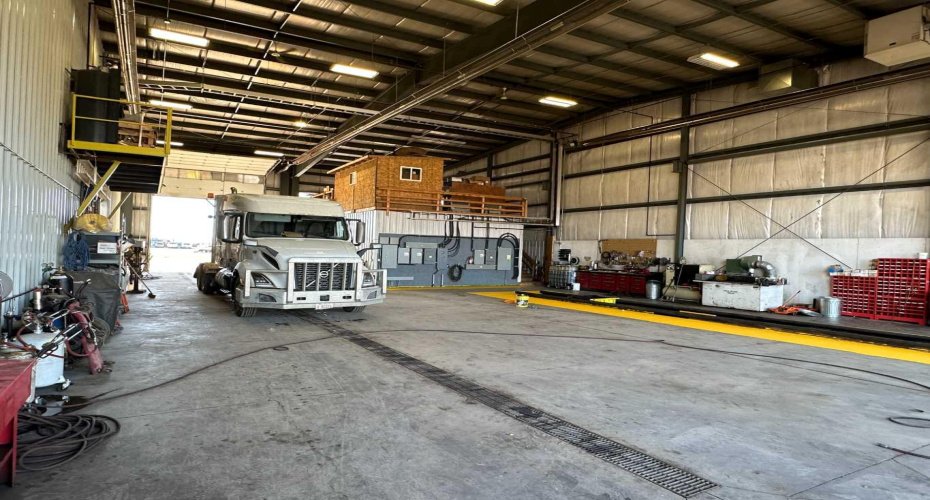 9502 154 Avenue, Rural Grande Prairie No. 1, County of, Alberta T8X 0L2, ,Commercial,For Sale,154,A2253825