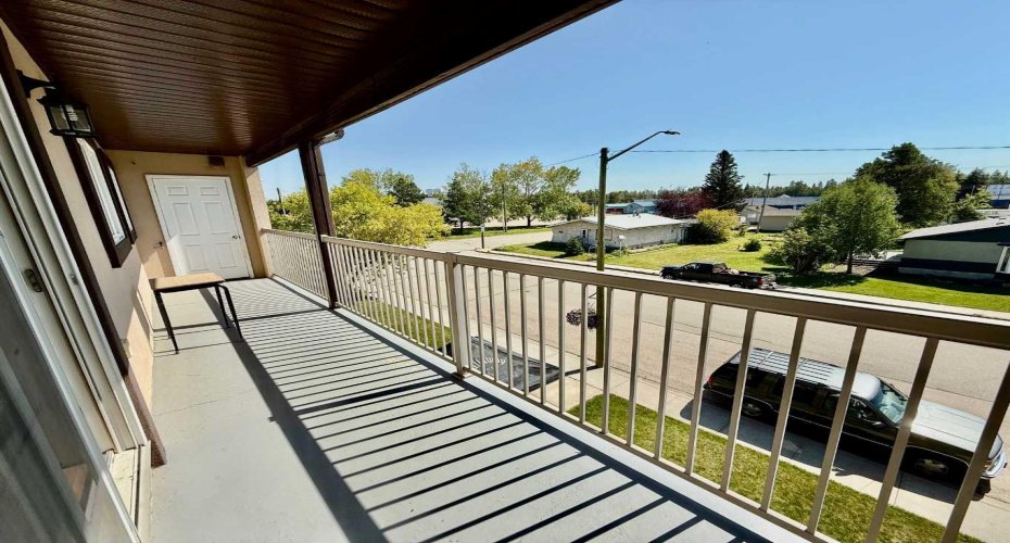 4816 50 Avenue, Breton, Alberta T0C0P0, ,Commercial,For Sale,50,A2254372