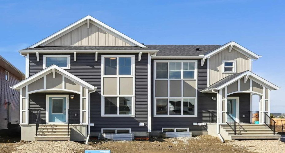 351 Fireside Drive, Cochrane, Alberta T4C 3J1, 3 Bedrooms Bedrooms, ,3 BathroomsBathrooms,Residential,For Sale,Fireside,A2254442