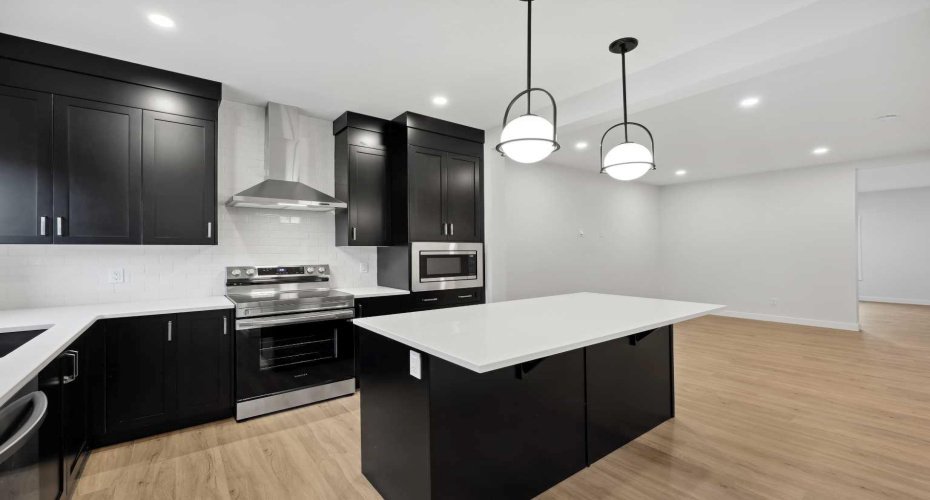 351 Fireside Drive, Cochrane, Alberta T4C 3J1, 3 Bedrooms Bedrooms, ,3 BathroomsBathrooms,Residential,For Sale,Fireside,A2254442