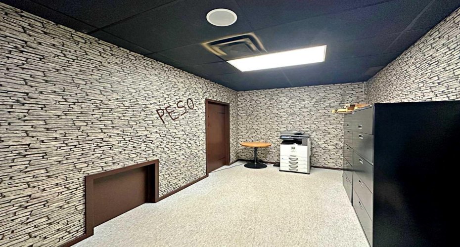 9906A Franklin Avenue, Fort McMurray, Alberta T9H 2K5, ,Commercial,For Lease,Franklin,A2254775
