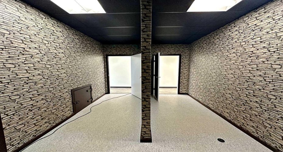 9906A Franklin Avenue, Fort McMurray, Alberta T9H 2K5, ,Commercial,For Lease,Franklin,A2254775