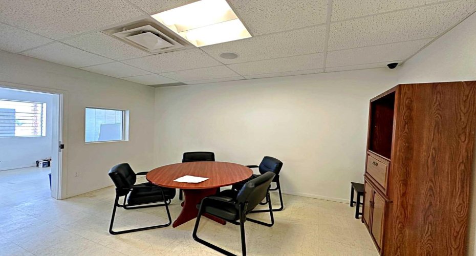 9906A Franklin Avenue, Fort McMurray, Alberta T9H 2K5, ,Commercial,For Lease,Franklin,A2254775