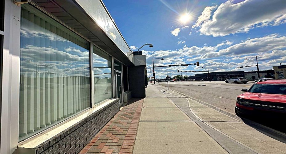 9906A Franklin Avenue, Fort McMurray, Alberta T9H 2K5, ,Commercial,For Lease,Franklin,A2254775
