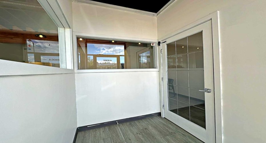 9906A Franklin Avenue, Fort McMurray, Alberta T9H 2K5, ,Commercial,For Lease,Franklin,A2254775