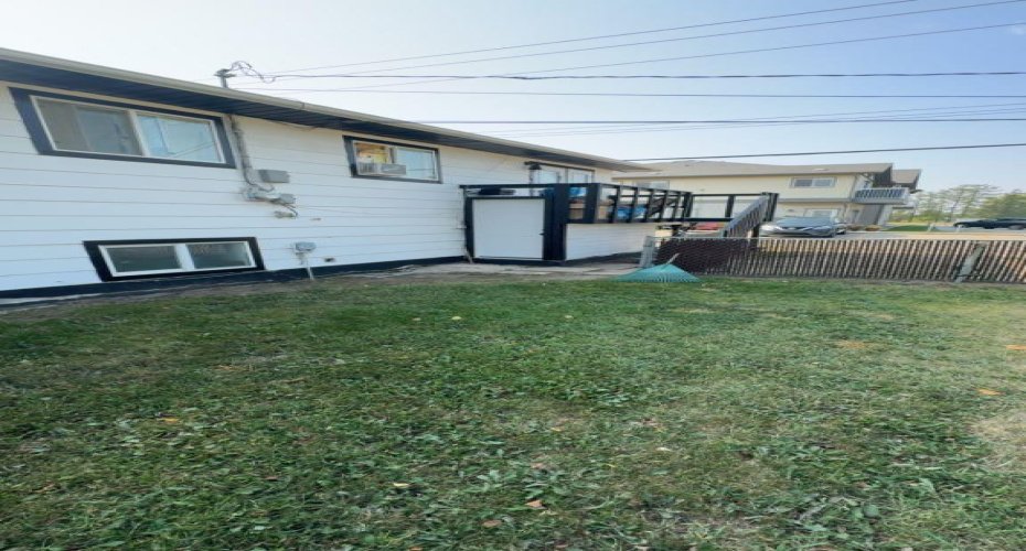 10132 102 Avenue, Grande Prairie, Alberta T8V 1A1, 4 Bedrooms Bedrooms, ,3 BathroomsBathrooms,Residential,For Sale,102,A2254881