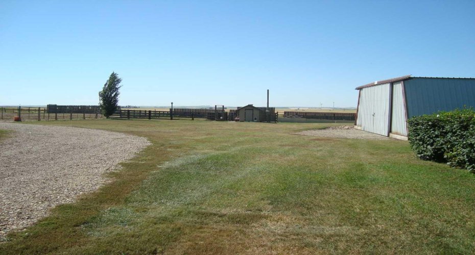 340032 Rge. Rd. 24-5, Rural Kneehill County, Alberta T0M2C0, 4 Bedrooms Bedrooms, ,3 BathroomsBathrooms,Residential,For Sale,Rge. Rd. 24-5,A2255314