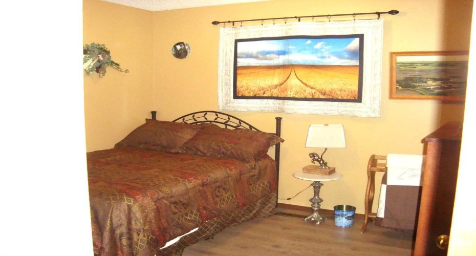 340032 Rge. Rd. 24-5, Rural Kneehill County, Alberta T0M2C0, 4 Bedrooms Bedrooms, ,3 BathroomsBathrooms,Residential,For Sale,Rge. Rd. 24-5,A2255314