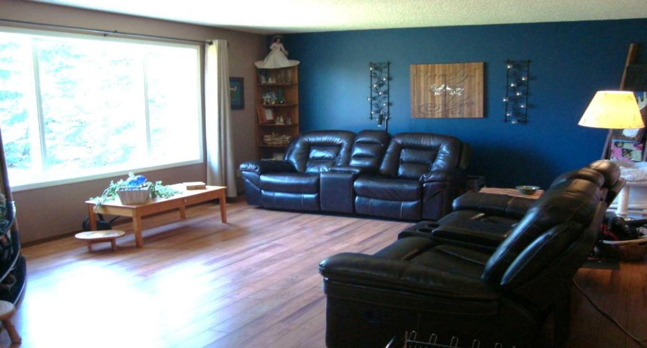 340032 Rge. Rd. 24-5, Rural Kneehill County, Alberta T0M2C0, 4 Bedrooms Bedrooms, ,3 BathroomsBathrooms,Residential,For Sale,Rge. Rd. 24-5,A2255314