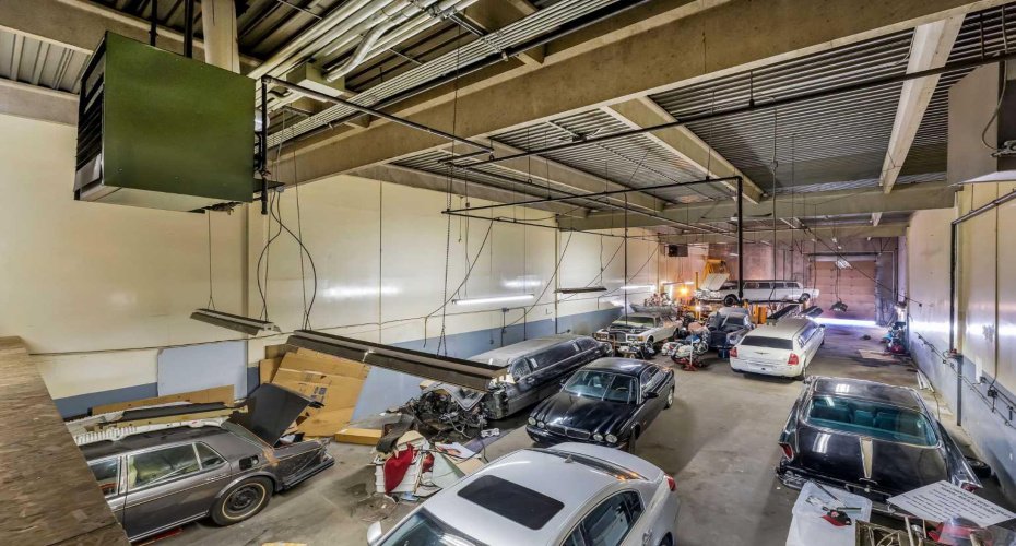 2219 35 Avenue, Calgary, Alberta T2E 6W3, ,Commercial,For Sale,35,A2174996