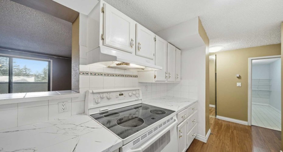 8604 48 Avenue, Calgary, Alberta T3B 5E6, 2 Bedrooms Bedrooms, ,1 BathroomBathrooms,Residential,For Sale,48,A2255215