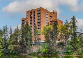 8604 48 Avenue, Calgary, Alberta T3B 5E6, 2 Bedrooms Bedrooms, ,1 BathroomBathrooms,Residential,For Sale,48,A2255215 8604 48 Avenue, Calgary, Alberta T3B 5E6, 2 Bedrooms Bedrooms, ,1 BathroomBathrooms,Residential,For Sale,48,A2255215