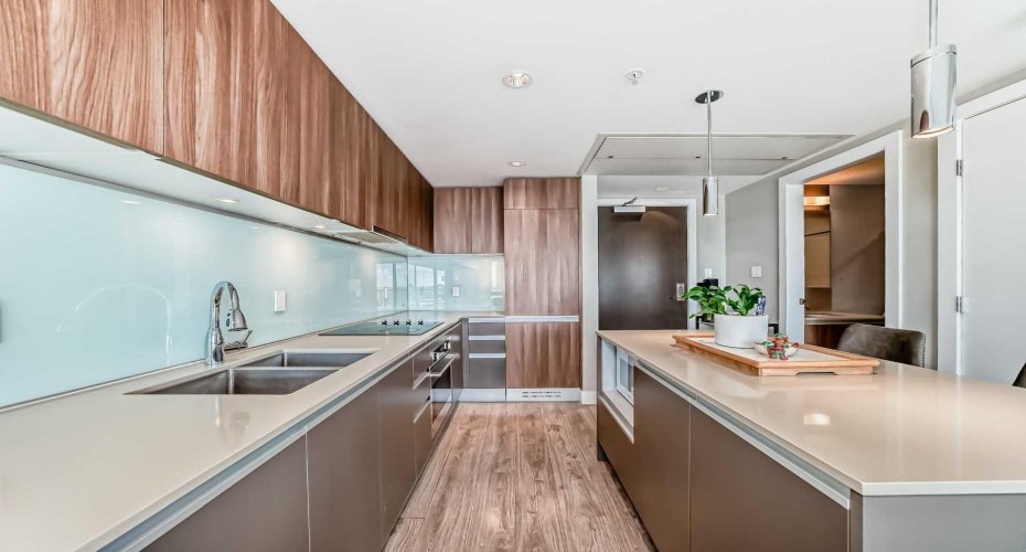 1122 3 Street, Calgary, Alberta T2G 1H7, 1 Bedroom Bedrooms, ,1 BathroomBathrooms,Residential,For Sale,3,A2256297