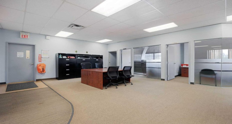 920 Memorial Drive, Fort McMurray, Alberta T9K 0N9, ,Commercial,For Lease,Memorial,A2252752
