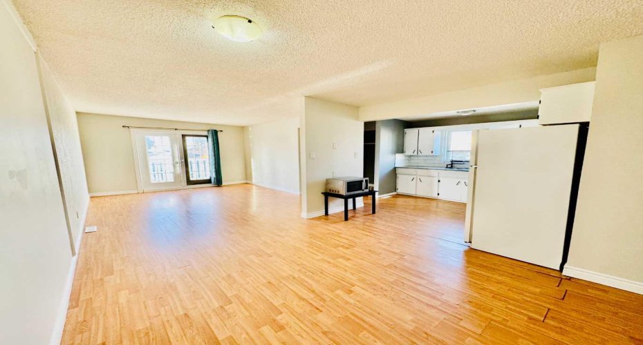 203 Penbrooke Close, Calgary, Alberta T2A 3N9, 4 Bedrooms Bedrooms, ,2 BathroomsBathrooms,Residential,For Sale,Penbrooke,A2256139