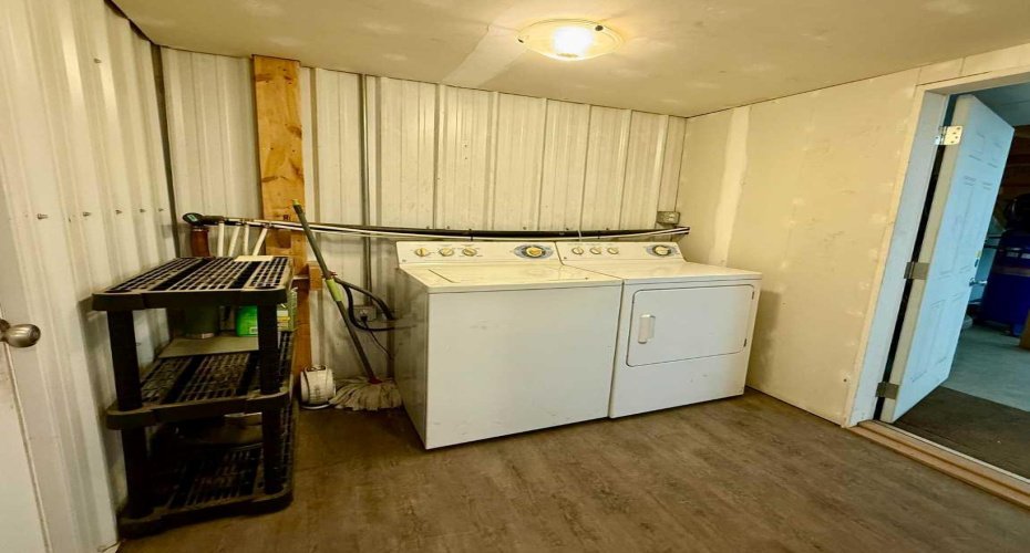 5114 43 Street, Consort, Alberta T0C 1B0, ,Commercial,For Sale,43,A2256399