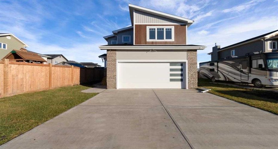 Disclaimer: Image shown is of a similar property and is for illustrative purposes only.