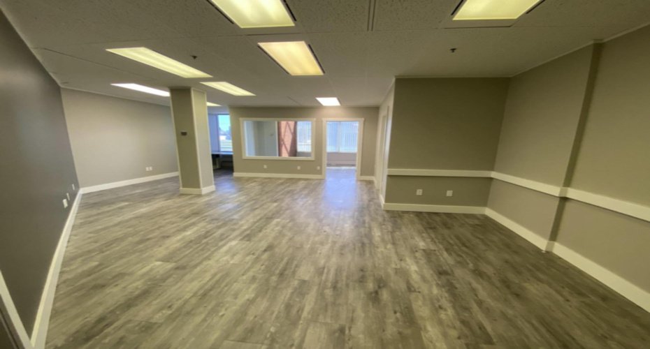 9804 100 Avenue, Grande Prairie, Alberta T8V 0T8, ,Commercial,For Lease,100,A1145202