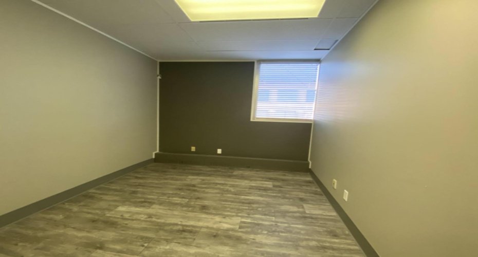 9804 100 Avenue, Grande Prairie, Alberta T8V 0T8, ,Commercial,For Lease,100,A1145202