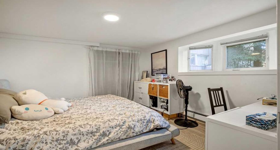 2629 Erlton Street, Calgary, Alberta T2S 2W2, 9 Bedrooms Bedrooms, ,5 BathroomsBathrooms,Residential,For Sale,Erlton,A2225081