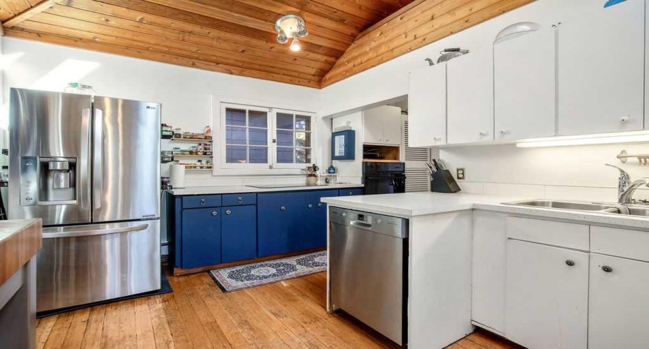 2629 Erlton Street, Calgary, Alberta T2S 2W2, 9 Bedrooms Bedrooms, ,5 BathroomsBathrooms,Residential,For Sale,Erlton,A2225081