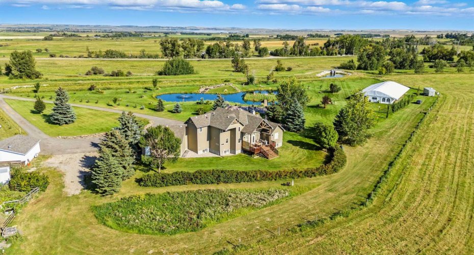 235038 Range Road 253, Rural Wheatland County, Alberta T1P 1J6, 6 Bedrooms Bedrooms, ,4 BathroomsBathrooms,Residential,For Sale,Range Road 253,A2254143