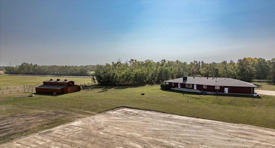 27318 TWP ROAD 482, Rural Leduc County, Alberta T0C 0V0, 3 Bedrooms Bedrooms, ,3 BathroomsBathrooms,Agri-business,For Sale,TWP ROAD 482,A2257000