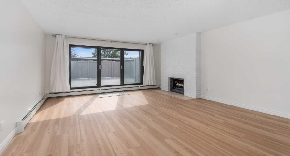 611 67 Avenue, Calgary, Alberta T2V0M3, 3 Bedrooms Bedrooms, ,2 BathroomsBathrooms,Residential,For Sale,67,A2257546