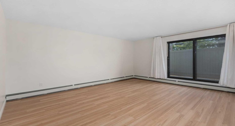 611 67 Avenue, Calgary, Alberta T2V0M3, 3 Bedrooms Bedrooms, ,2 BathroomsBathrooms,Residential,For Sale,67,A2257546