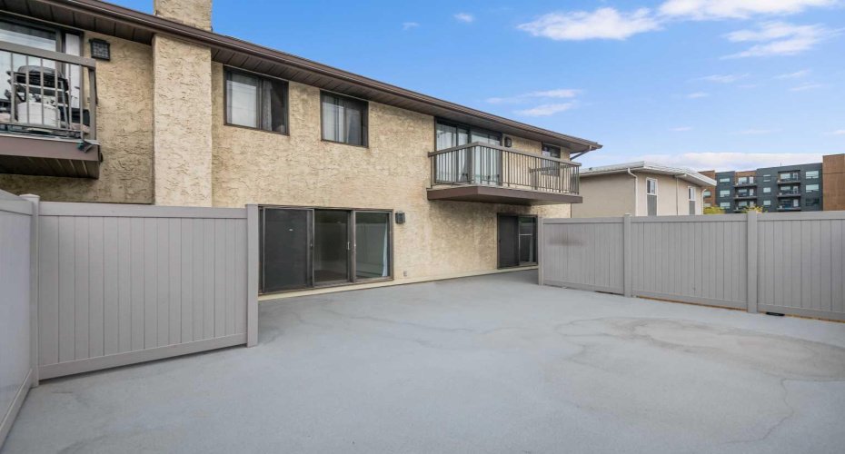 611 67 Avenue, Calgary, Alberta T2V0M3, 3 Bedrooms Bedrooms, ,2 BathroomsBathrooms,Residential,For Sale,67,A2257546