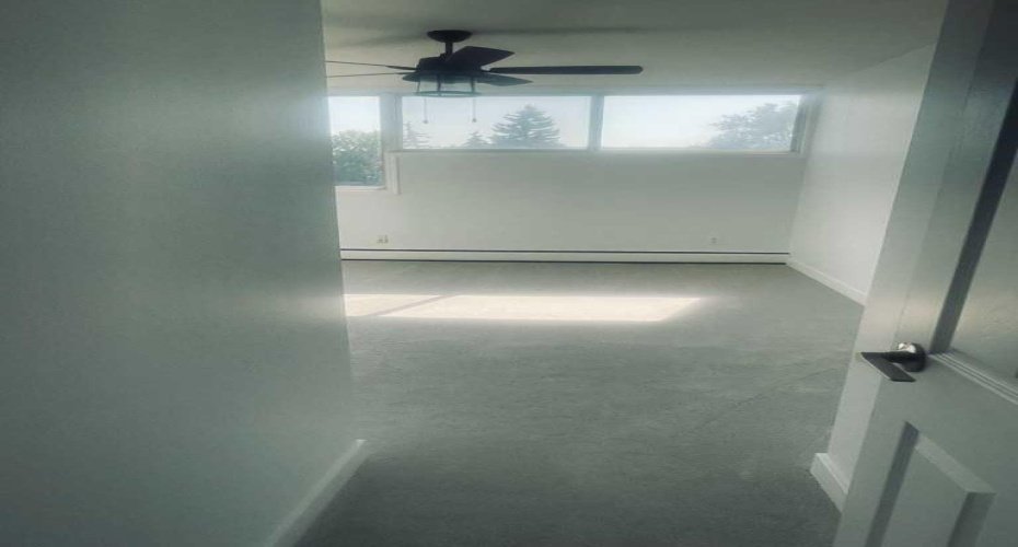 607 69 Avenue, Calgary, Alberta T2V 0P1, 2 Bedrooms Bedrooms, ,2 BathroomsBathrooms,Residential,For Sale,69,A2257943