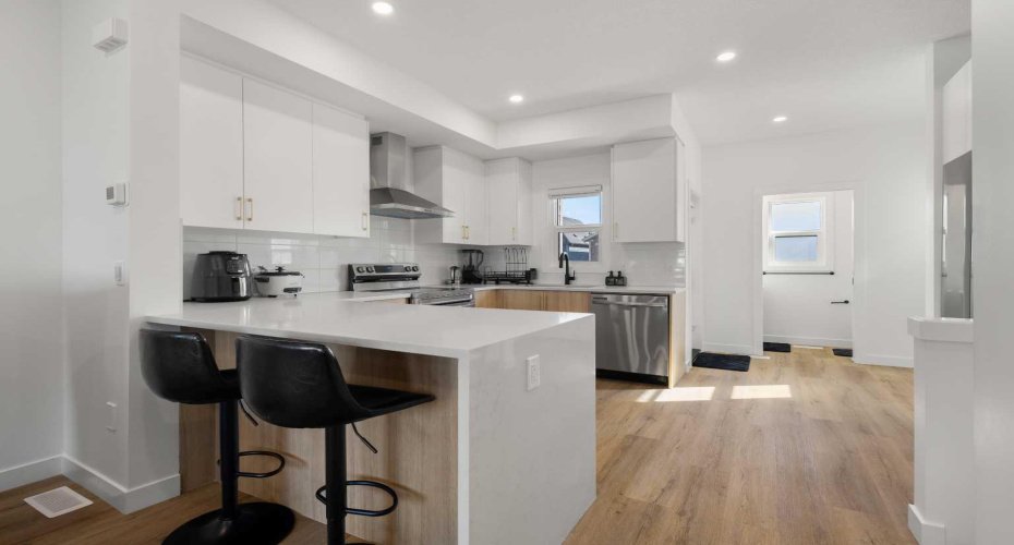 903 Mahogany Boulevard, Calgary, Alberta T3M 3W9, 2 Bedrooms Bedrooms, ,3 BathroomsBathrooms,Residential,For Sale,Mahogany,A2258974