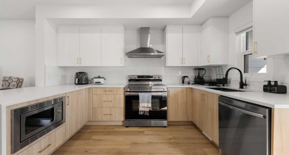 903 Mahogany Boulevard, Calgary, Alberta T3M 3W9, 2 Bedrooms Bedrooms, ,3 BathroomsBathrooms,Residential,For Sale,Mahogany,A2258974